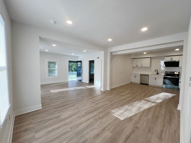 Photo - SEE IT NOW: Cozy 4-Bedroom Home in Kansas ...