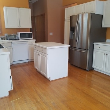 Photo - 18129 W 82nd St