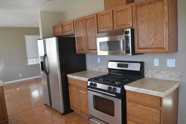 Photo - Great View Near Somersett! 3 bedroom plus ...