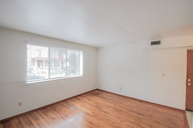 Photo - 426 Franklin Ave Unit 11