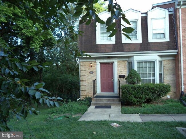 Building Photo - 7301 Rockford Dr
