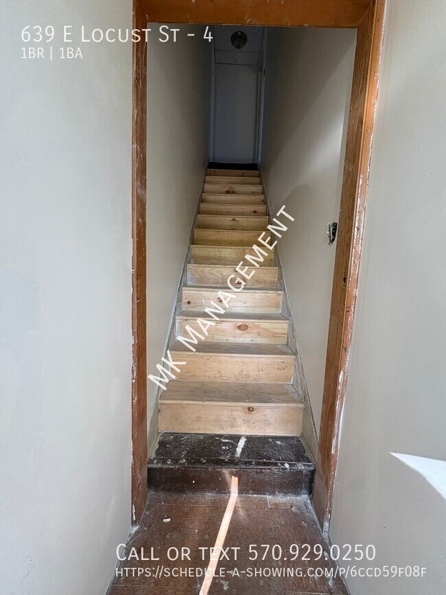 Photo - 639 E Locust St Unit 4