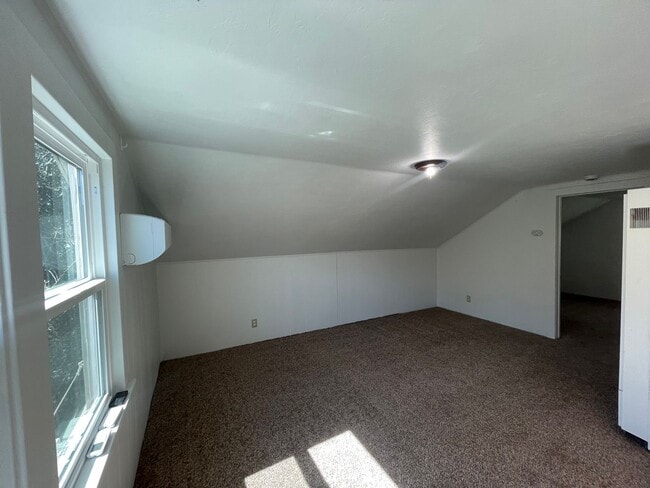 Photo - 814 Park St Unit Upstairs