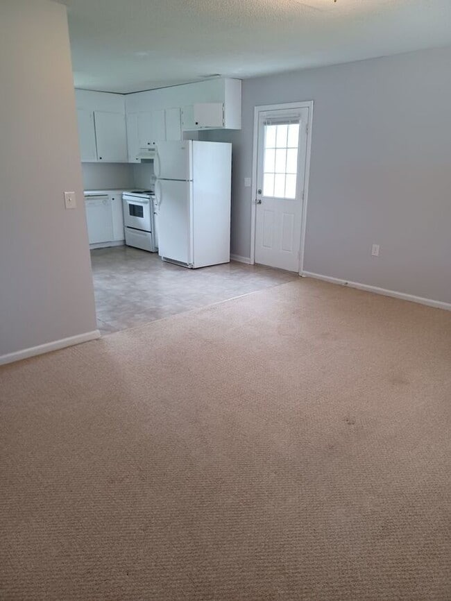 Photo - Available NOW 2BD/1BA in Ponderosa Village