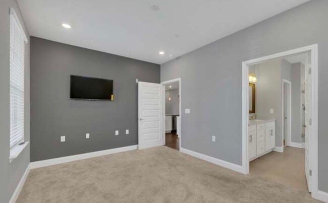 master suite - 1000 Vintage Green Ln Unit 1104