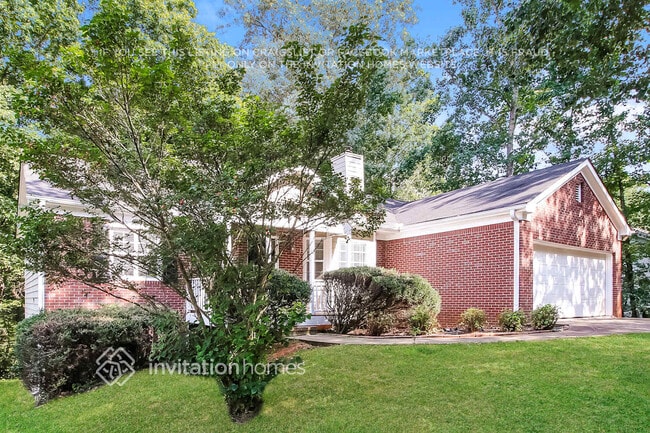 Photo - 270 Princeton Way