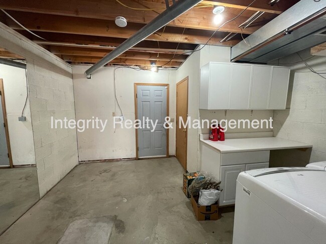 Photo - 1811 S Quebec Way