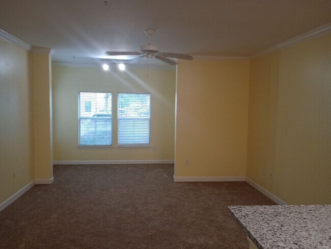 Photo - Equestrian Parc with Garage!