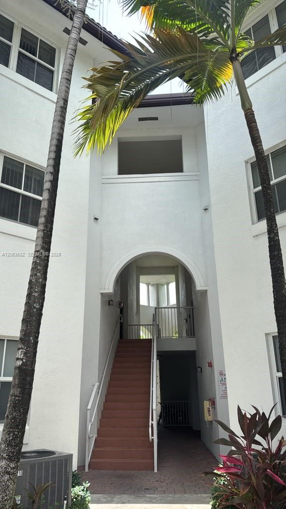 Building Photo - 8620 NW 97th Ave Unit 212