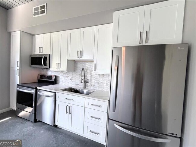 Photo - 620 Glen Iris Dr NE Unit 317