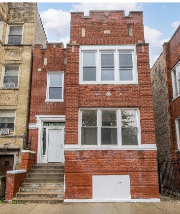 Building Photo - 3821 W Fillmore St