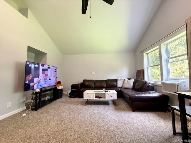 Photo - 12 Red Brook Rd