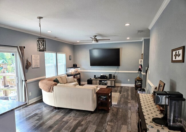 Photo - 2716 Gilmerton Rd