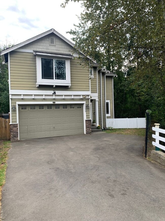 Photo - House for RENT:  Lynnwood/Brier 3 br - 2.5...
