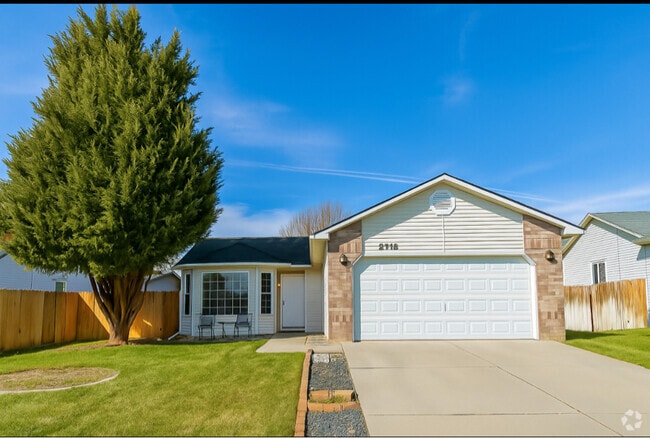 Building Photo - 2718 Bobcat Dr Rental