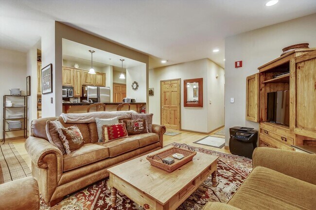 Photo - Tavern Inn 2 Bedroom ski lease in Olympic ... Unit 36