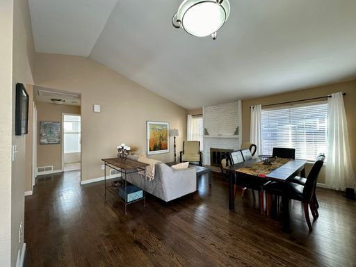Photo - Fully Furnished 4 bedroom 2 bath home is Englewood!!