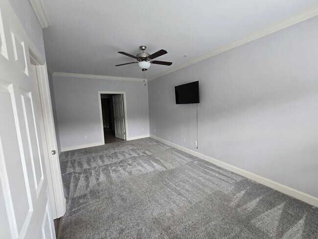 Photo - 291 Gallery Dr