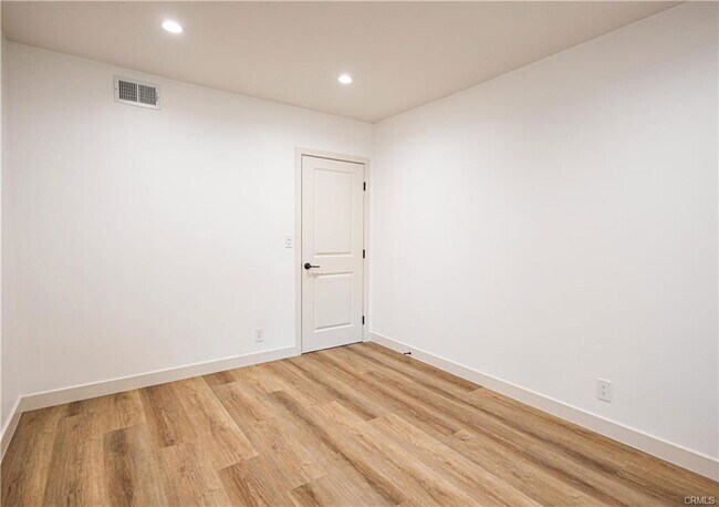 Photo - 22257 MacFarlane Dr