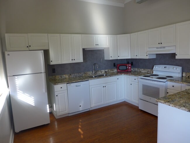 Photo - 112 N John St Unidad 3