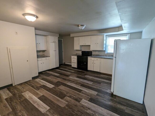 Photo - 1491-1493 Harvey St