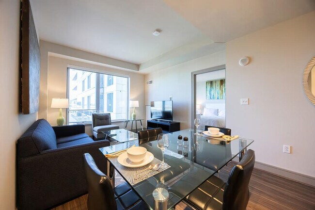 Photo - 100 Pier 4 Blvd. Unidad SI ID1039879P