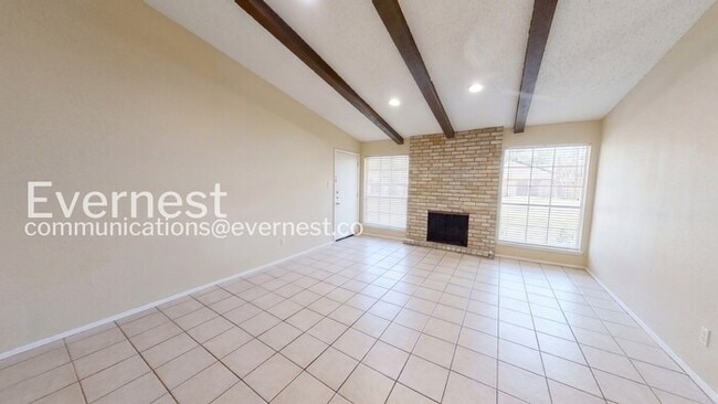 Photo - 204 W William Cannon Dr