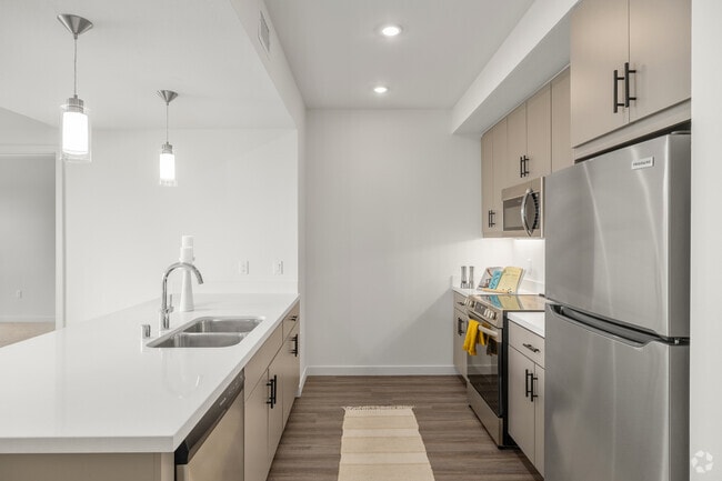 2BR, 2BA - 1000SF - Kitchen