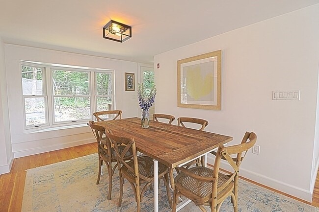 Photo - 113 Central St