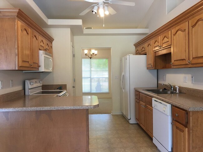 Photo - 1922 Everglades Dr