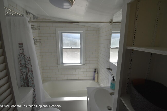 Photo - 1722 J St