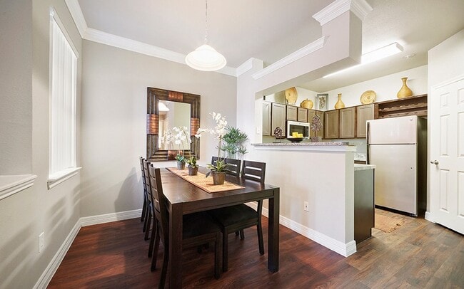 Photo - River Pointe