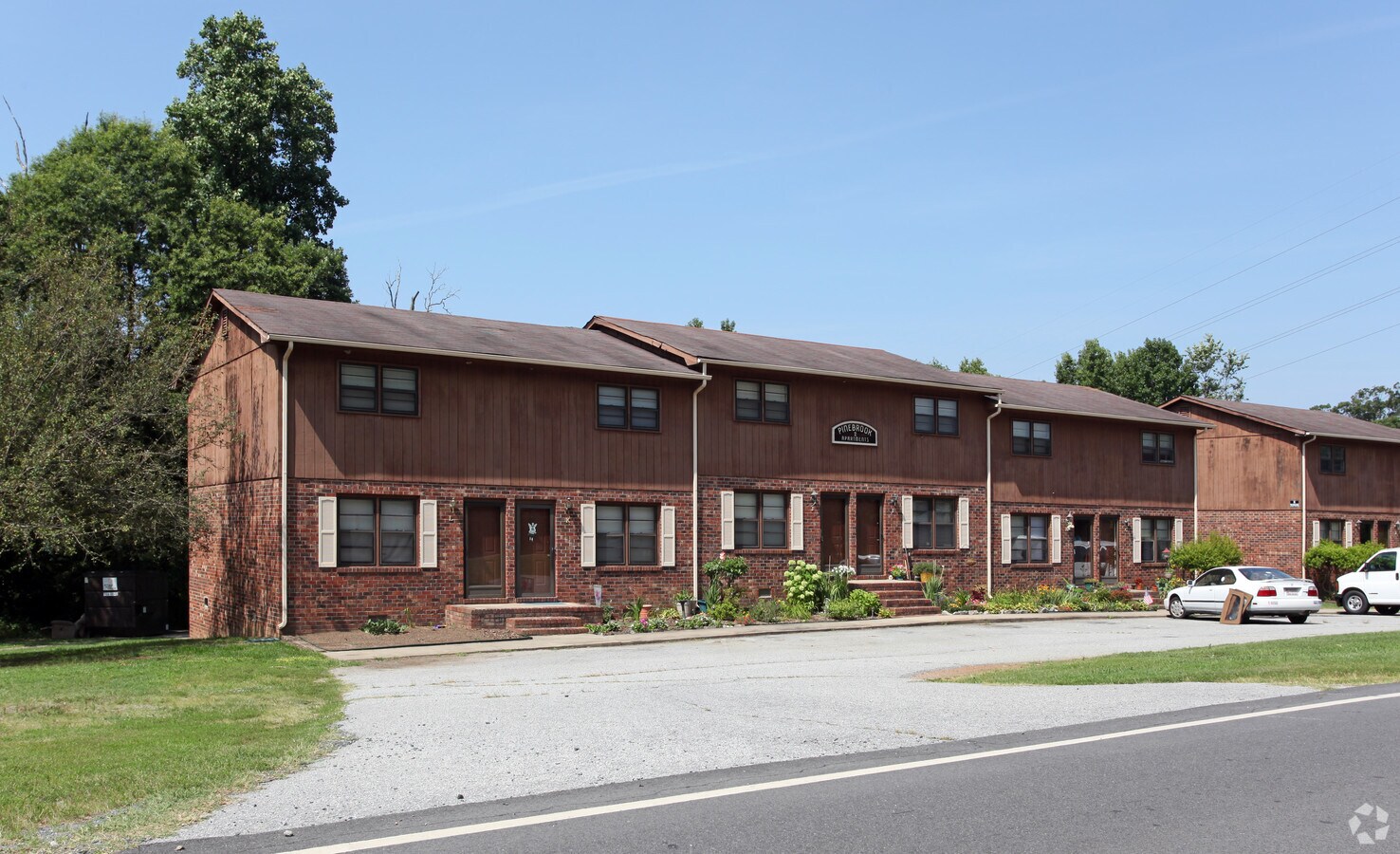 Photo - Pine Brook Apartments
