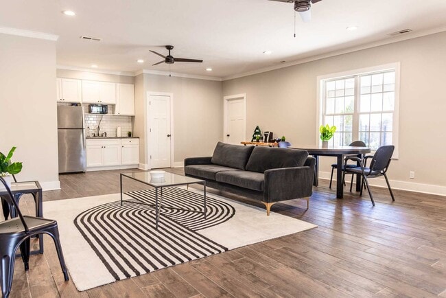 Photo - The Maple - 2-Bedroom at Autumn Ridge Apar... Unit D3