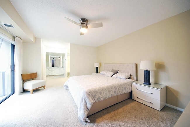 Photo - 1700 Embassy Dr Unit Apt 504