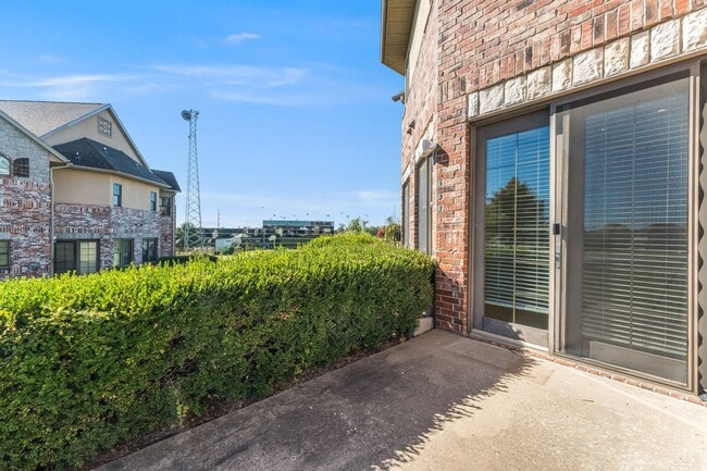 Photo - Stunning Townhome