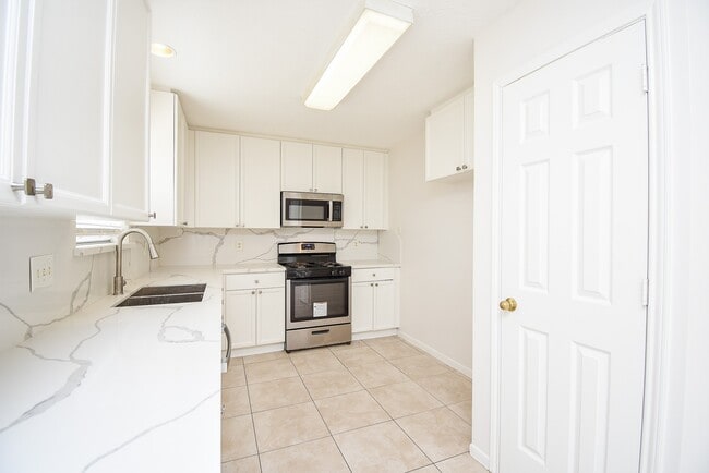 Photo - 4426 Topaz Trail Dr