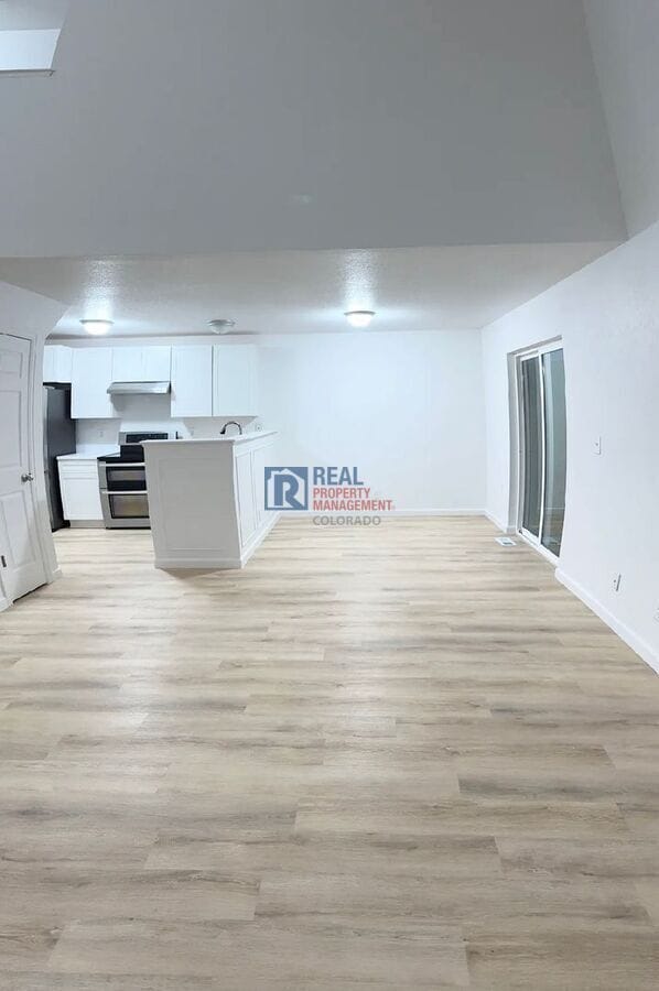 Photo - 2116 E 103rd Ave