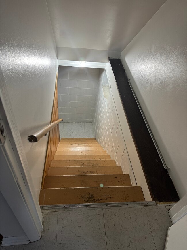 Photo - 6262 S Robert Ave