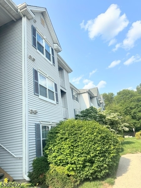 Photo - 214 Stratford Pl