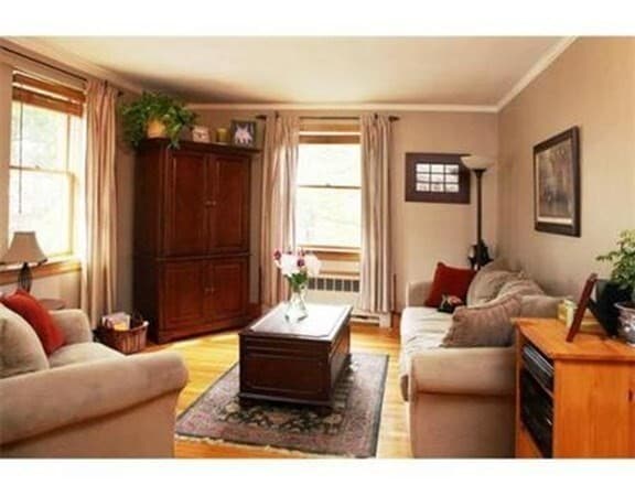 Photo - 116 Floral St Unit 4