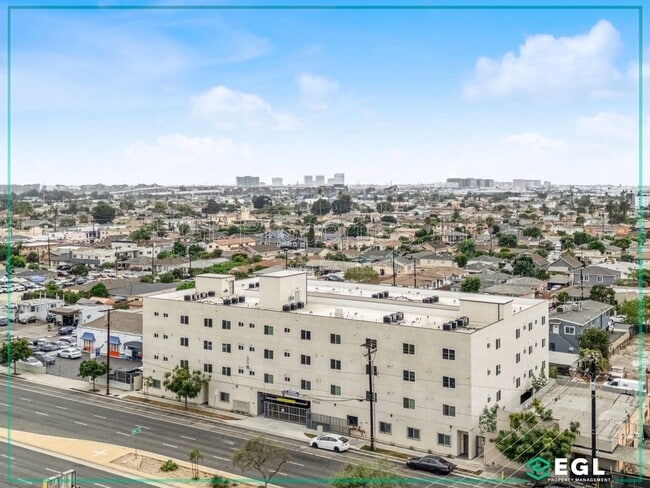10505 Hawthorne
