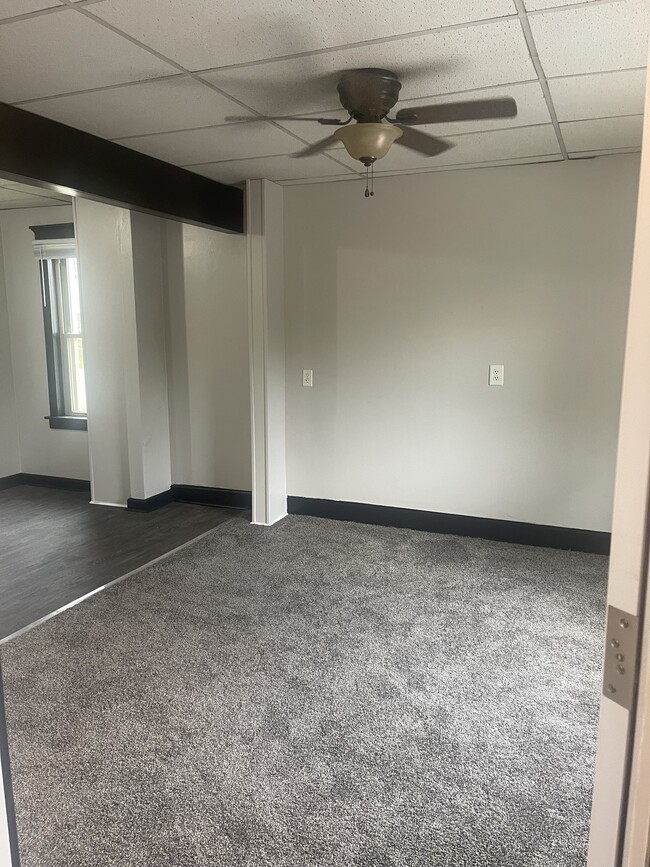 Building Photo - 415 Dunlap St Unit 4 Rental