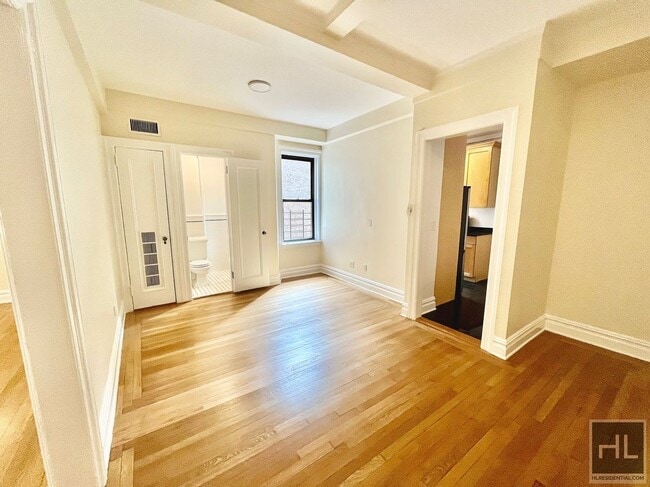 Photo - EAST 80TH STREET Unit 7C