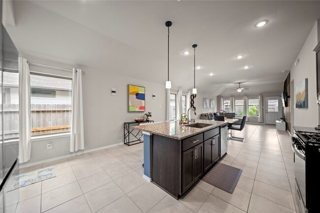 Photo - 32018 Towering Birch Trl