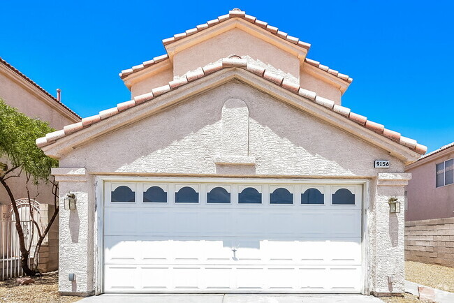 Building Photo - 9156 Indian Breeze Dr Rental