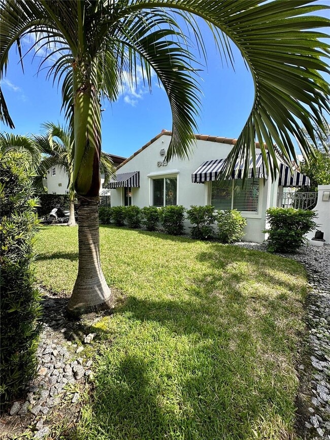 Photo - 645 Lenox Ave. Unit 5