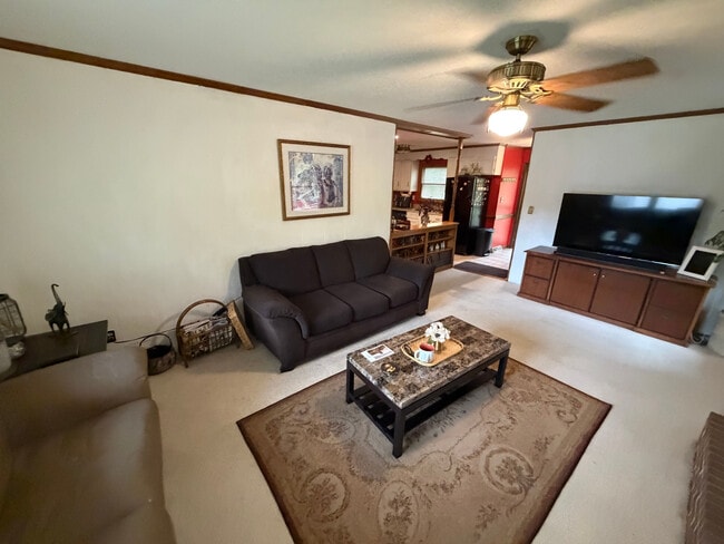 Room in House on Autumnwood Ln