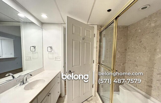 Photo - 1276 N Wayne St Unit 721