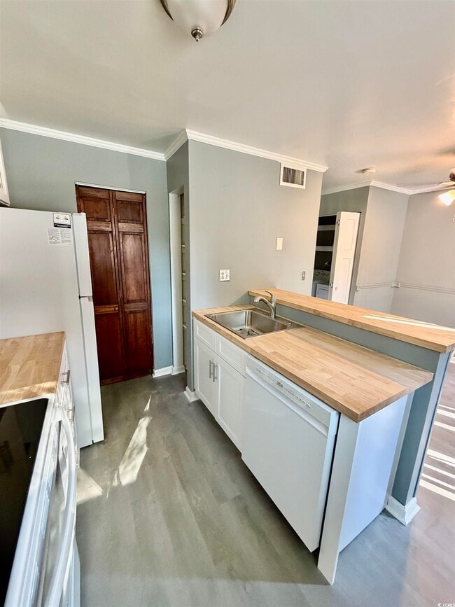 Photo - 4115 Little River Rd